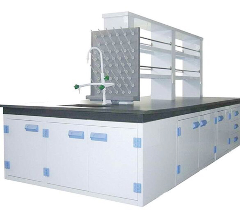 15255055824987.jpg PP中央實驗臺.jpg